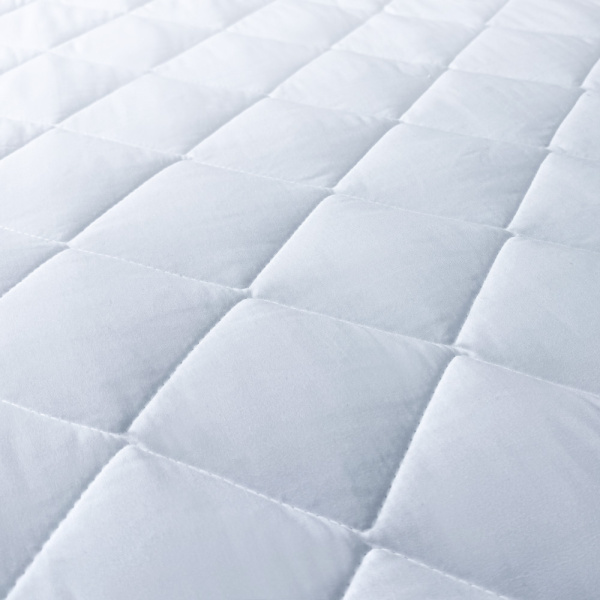 Одеяло Vella «Basis Light» Фото Одеяло Vella «Basis Light»